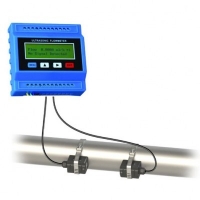 CAUDALÍMETRO ULTRASÓNICO DE PANEL CON SALIDA RELÉ TUF-2000M